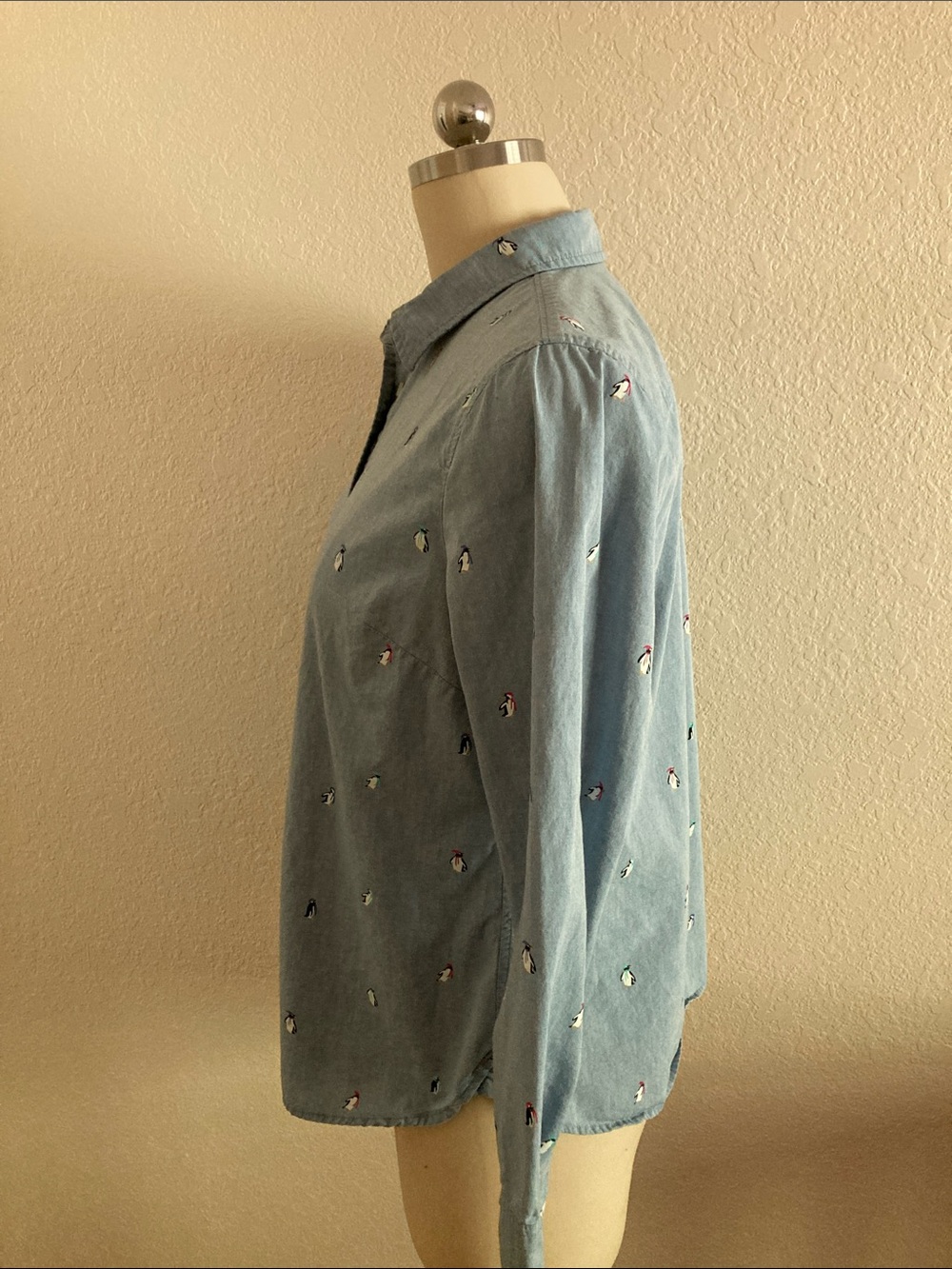 Talbots Light Blue Button-Down Shirt with Whimsical Penguin Motif - Picture 4 of 9